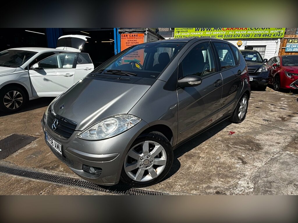 Mercedes-Benz A Class 1.5 A150 Classic Se Hatchback 1 Grey