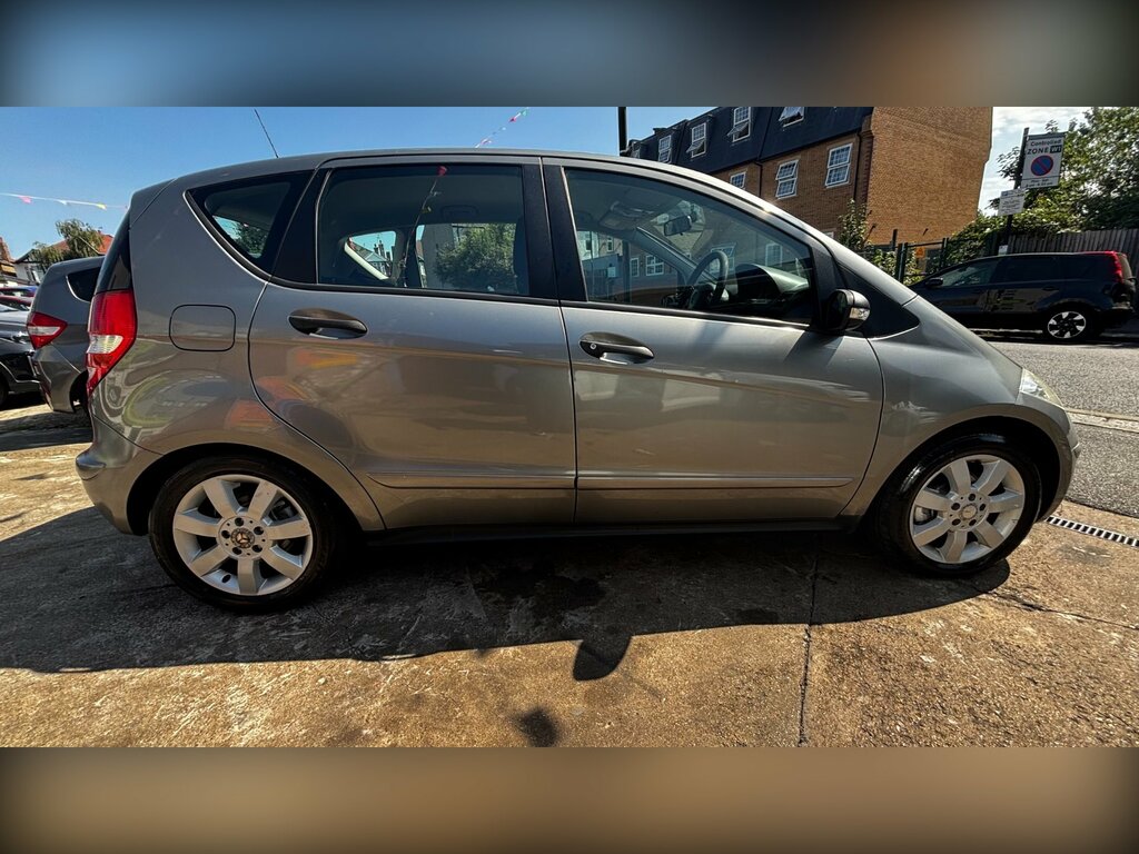 Mercedes-Benz A Class 1.5 A150 Classic Se Hatchback 1 Grey #4