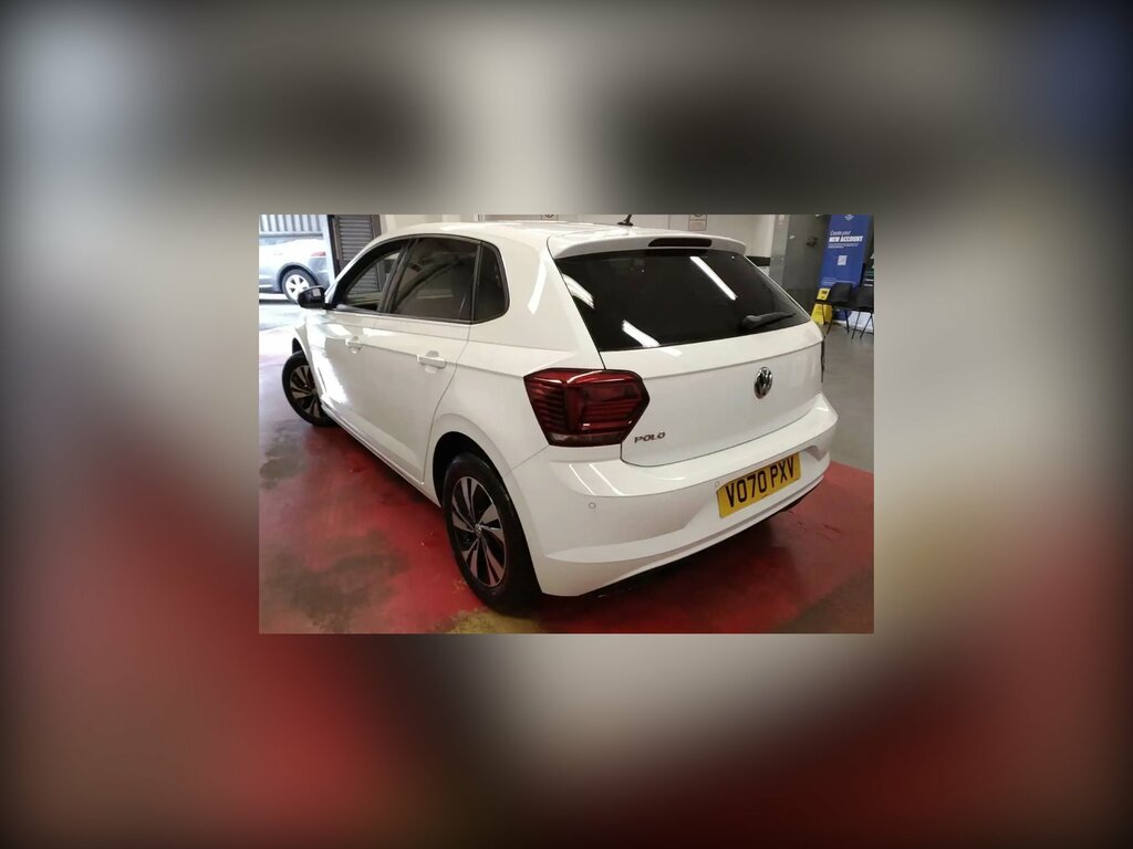 Volkswagen Polo Hatchback Orange #1