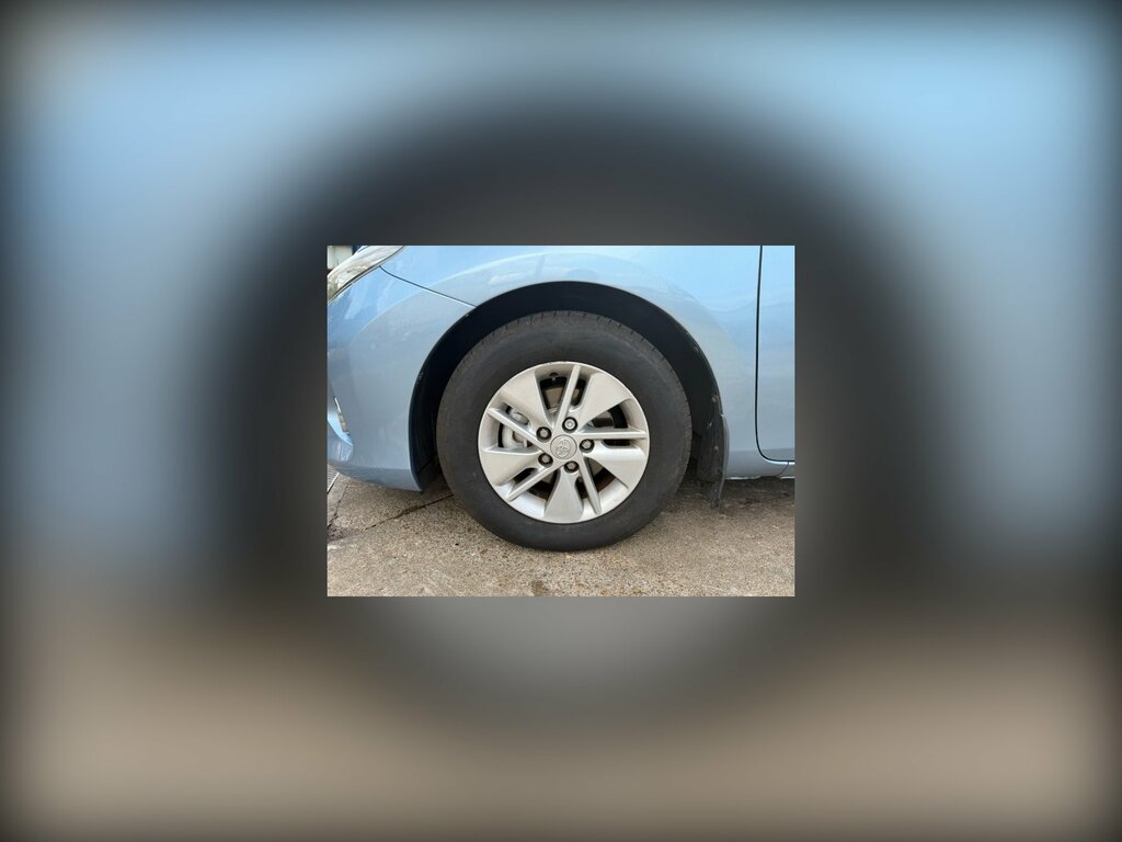 Toyota Auris 1.6L Excel Black #18