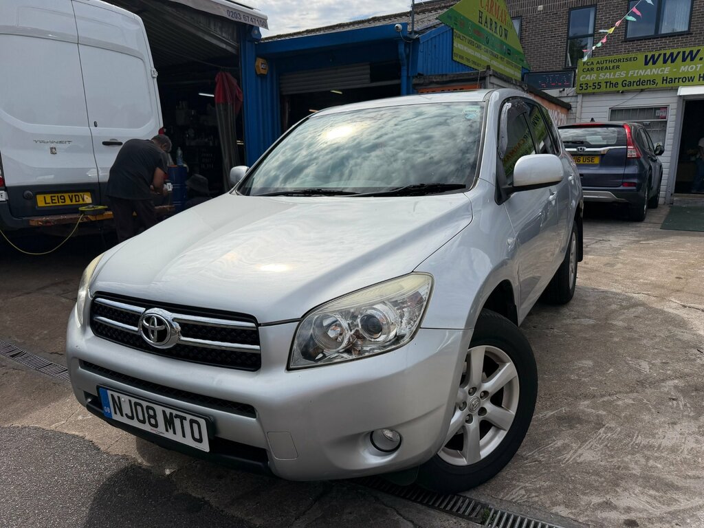 Toyota Rav 4 2.0 Xt-r Suv 4Wd 212 Gkm, 1 Silver