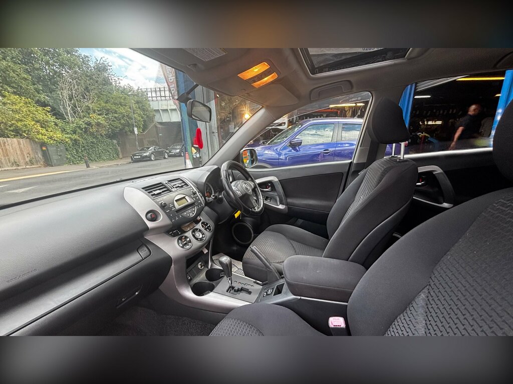Toyota Rav 4 D-4d Xt-r Suv Silver #25