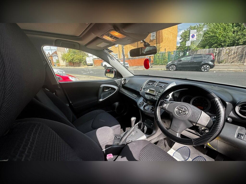 Toyota Rav 4 D-4d Xt-r Suv Silver #11