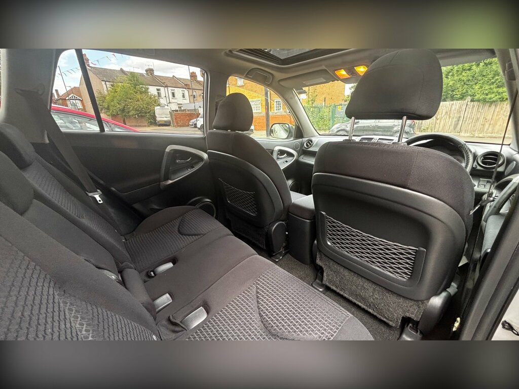 Toyota Rav 4 D-4d Xt-r Suv Silver #27