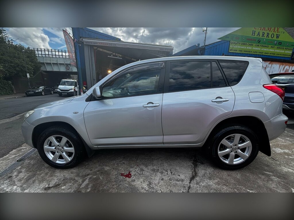 Toyota Rav 4 D-4d Xt-r Suv Silver #9