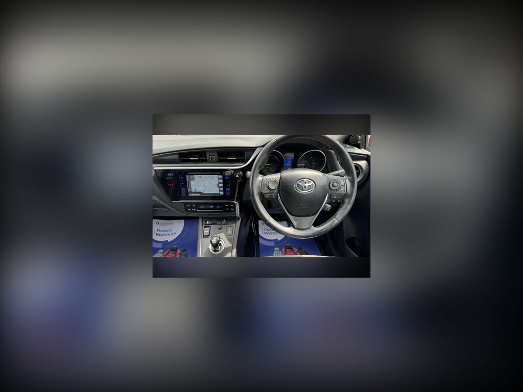 Toyota Auris 1.8 Vvt-h Design Hatchback Hybrid Cvt E Red #2