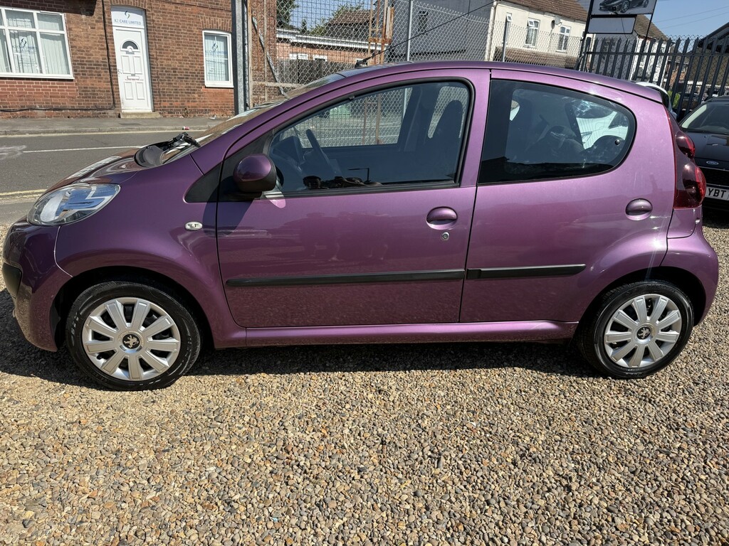 Peugeot 107 1.0 12V Active 2013 Purple #3