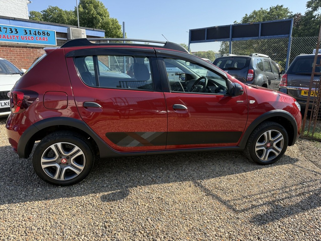 Dacia Sandero Stepway 0.9 Stepway Techroad Tce 90 My18 2019 Red #3