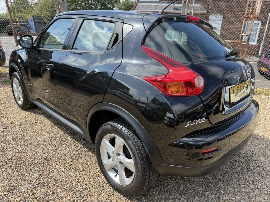Nissan Juke 1.6 Visia 2014 Black #6