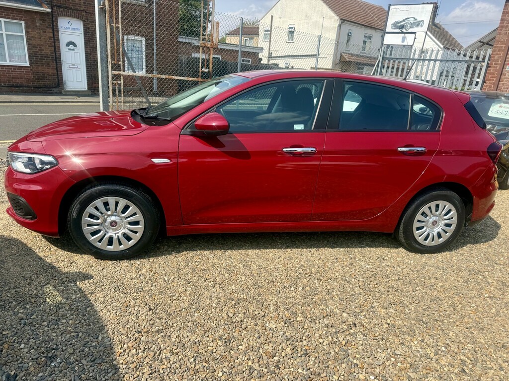 Fiat Tipo Hatchback 1.4 Mpi Easy Plus Euro 6 201767 Black #7