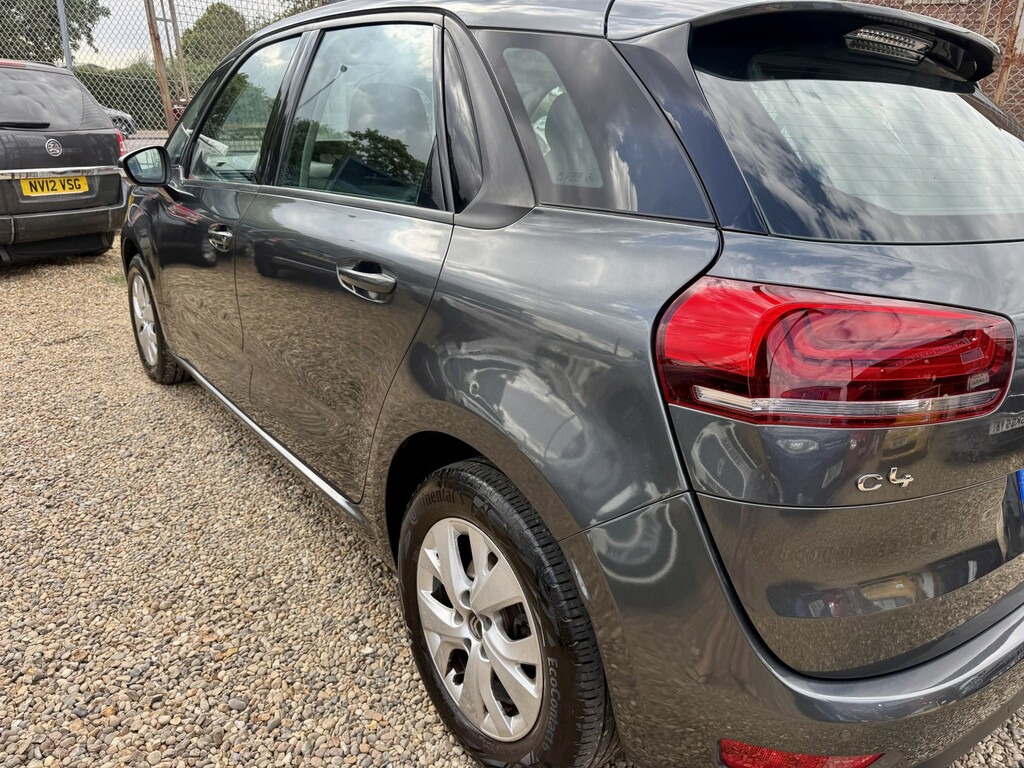 Citroen C4 Picasso  Black #9