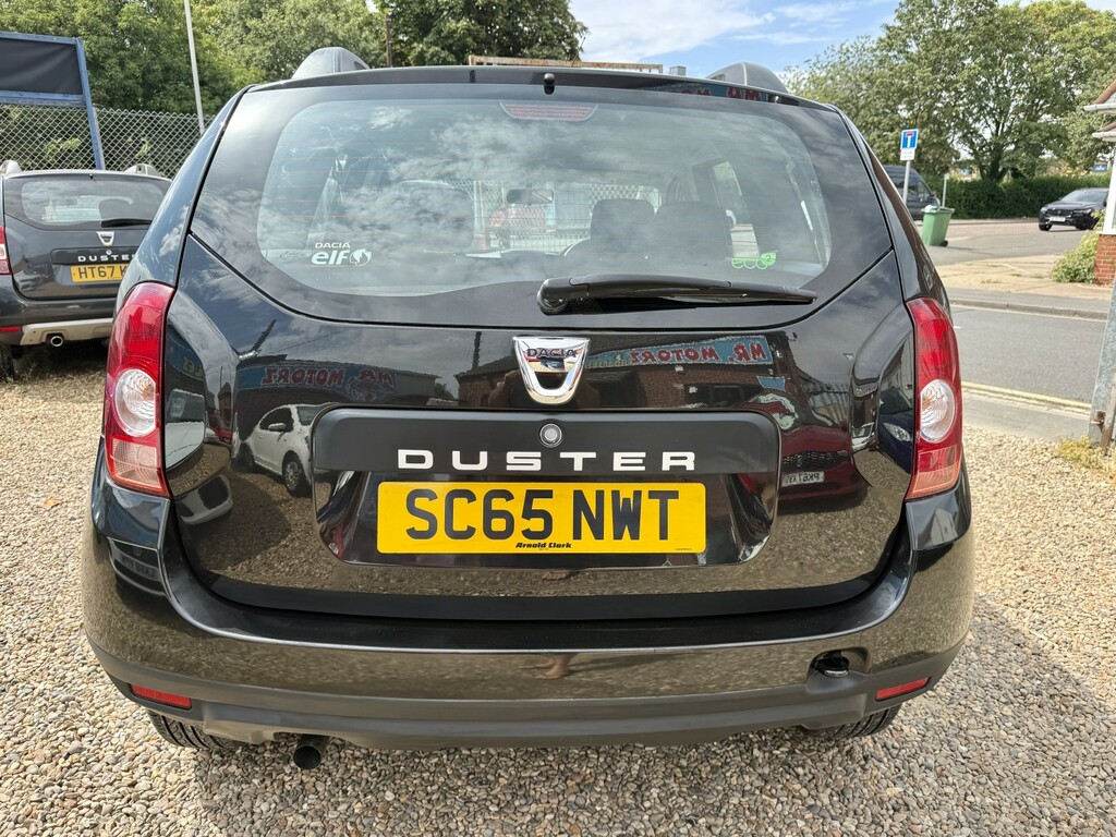 Dacia Duster 1.6 Ambiance 1.6 16V 115 4X2 2015 Black #4