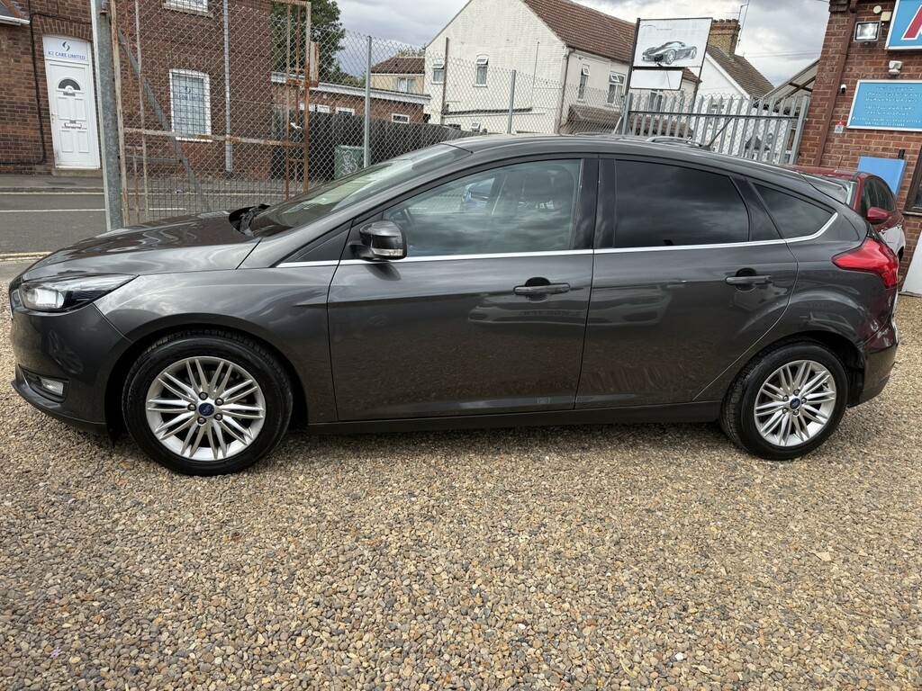 Ford Focus 1.0 T Ecoboost Zetec Edition 2017 Grey #5