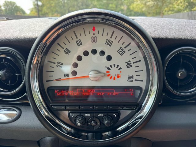 Mini Clubman Estate 1.6 Cooper D Euro 5 Ss 201111 Red #22