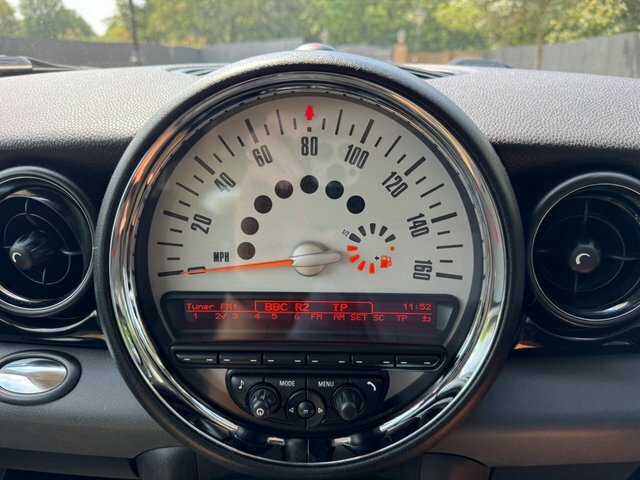 Mini Clubman Estate 1.6 Cooper D Euro 5 Ss 201111 Red #23