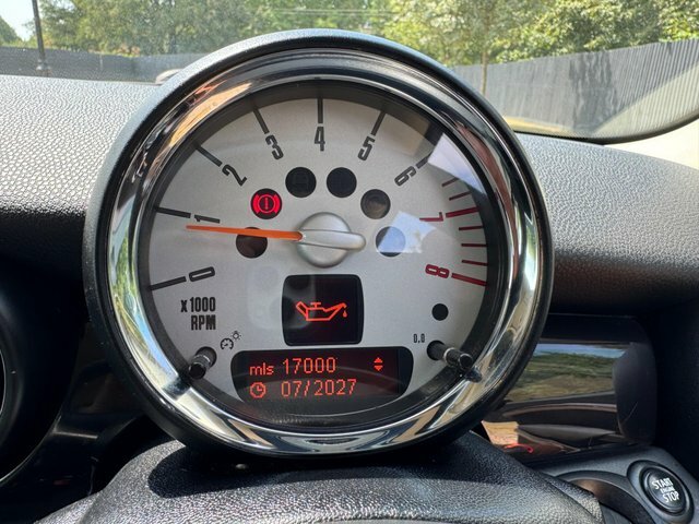 Mini Clubman Estate 1.6 Cooper D Euro 5 Ss 201111 Red #39