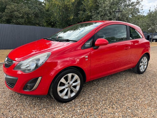 Vauxhall Corsa 16V Excite Euro 5 Red