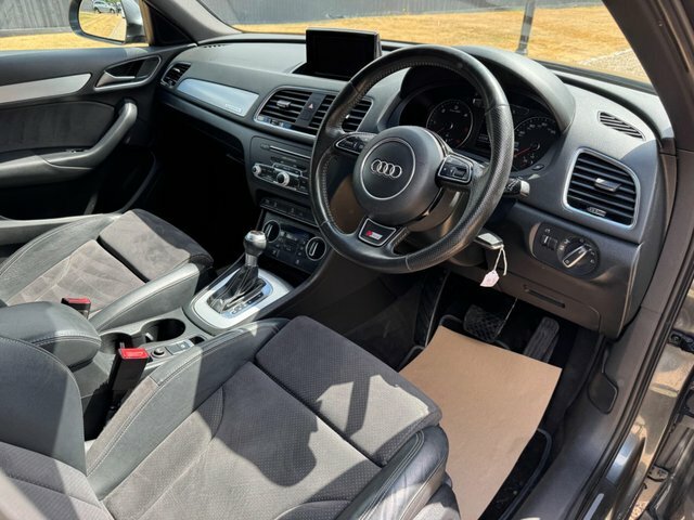 Audi Q3 Tdi S Line Plus Grey #2