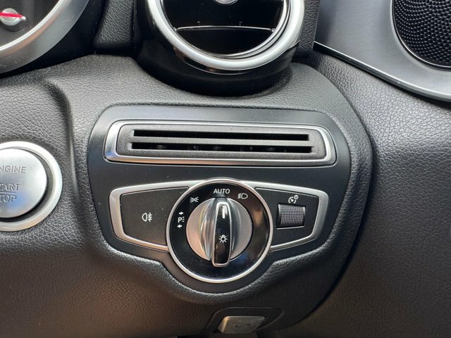 Mercedes-Benz C Class C200 Sport Red #30
