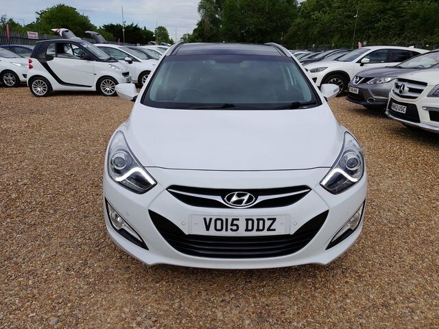 Hyundai I40 1.7 Crdi Premium Euro 5 White #2