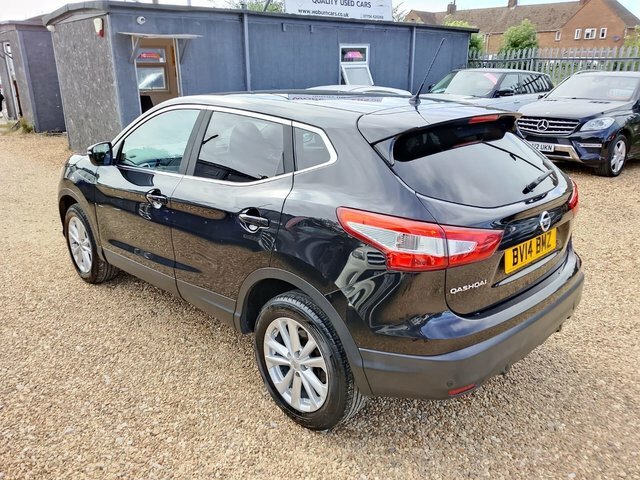 Nissan Qashqai 1.2 Dig-t Acenta Premium 2Wd Euro 5 S S Black #6