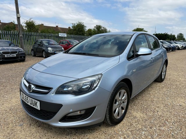 Vauxhall Astra 1.6I Design Euro 6 Silver #3