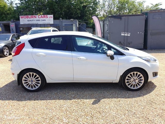 Ford Fiesta 1.0T Ecoboost Titanium Euro 5 S S White #4