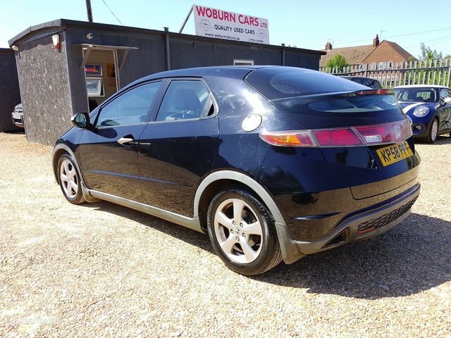 Honda Civic 1.8 I-vtec Se Black #4