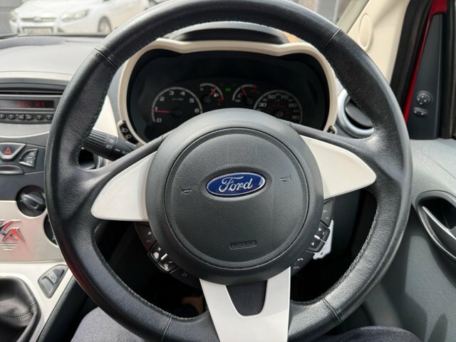 Ford KA 1.3 Edge White #80