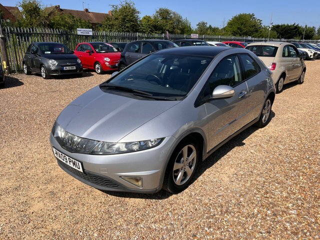 Honda Civic 1.8 I-vtec Es Silver #3