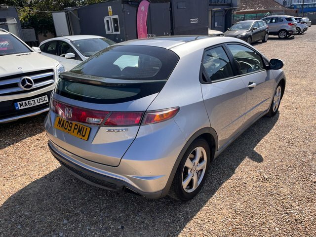 Honda Civic 1.8 I-vtec Es Silver #6