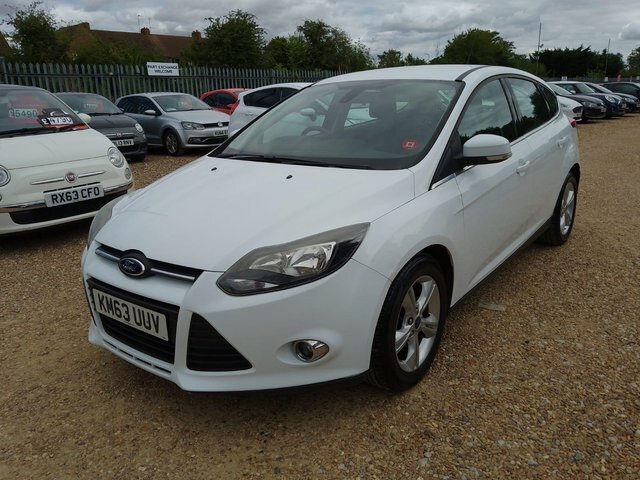 Ford Focus 1.6 Tdci Zetec Euro 5 S S KM63UUV White #3