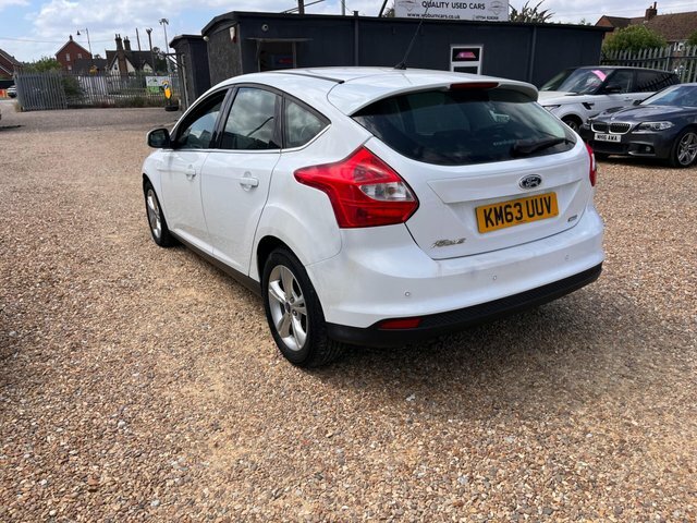 Ford Focus 1.6 Tdci Zetec Euro 5 S S White #6
