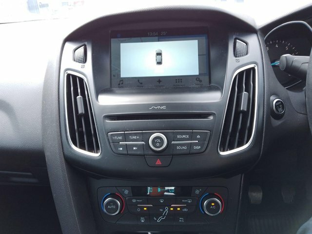 Ford Focus 1.0T Ecoboost Titanium Euro 6 S S Blue #5