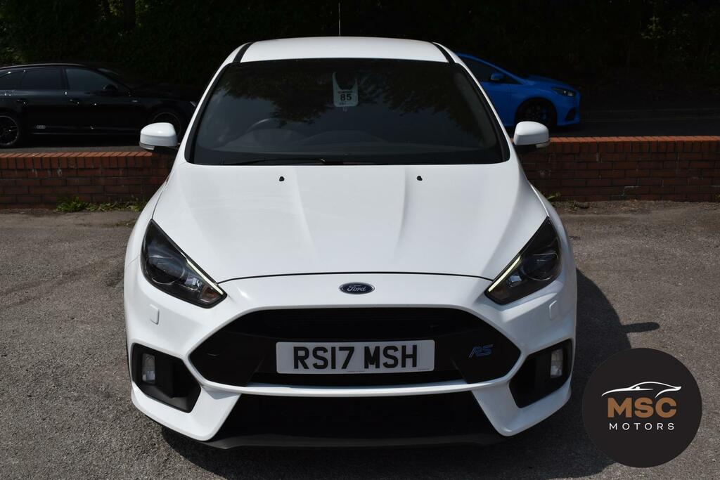 Ford Focus 2.3T Ecoboost Rs Hatchback Awd E White #3