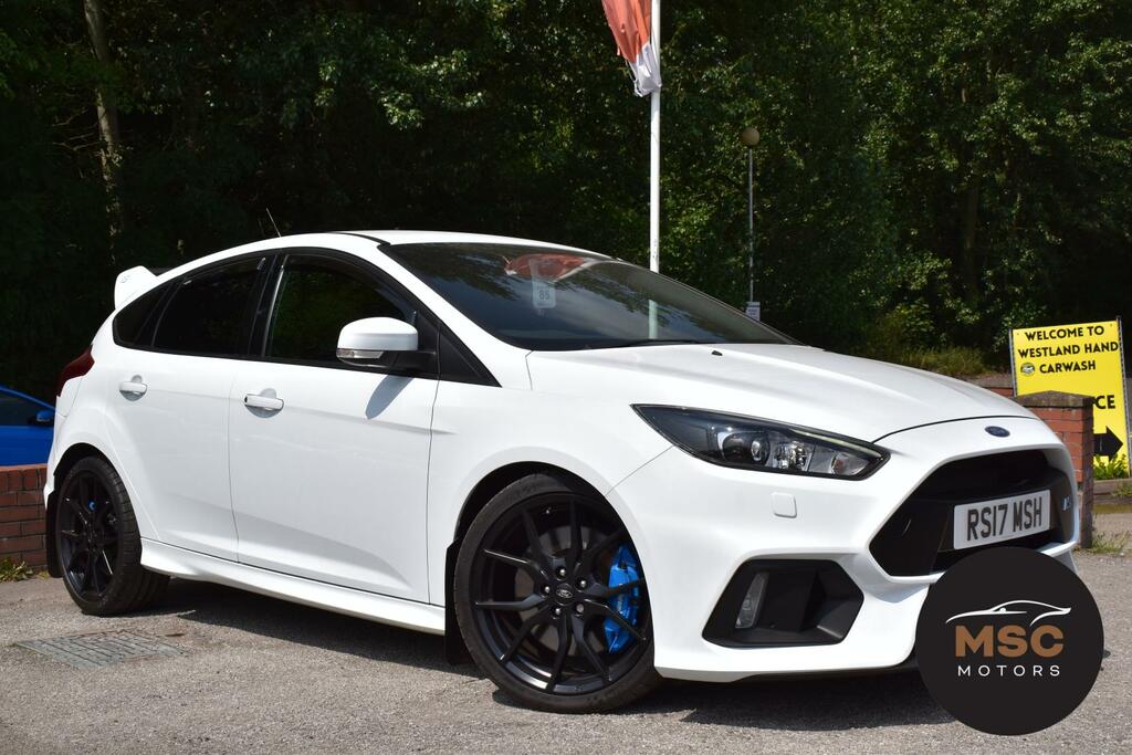 Ford Focus 2.3T Ecoboost Rs Hatchback Awd E White #2