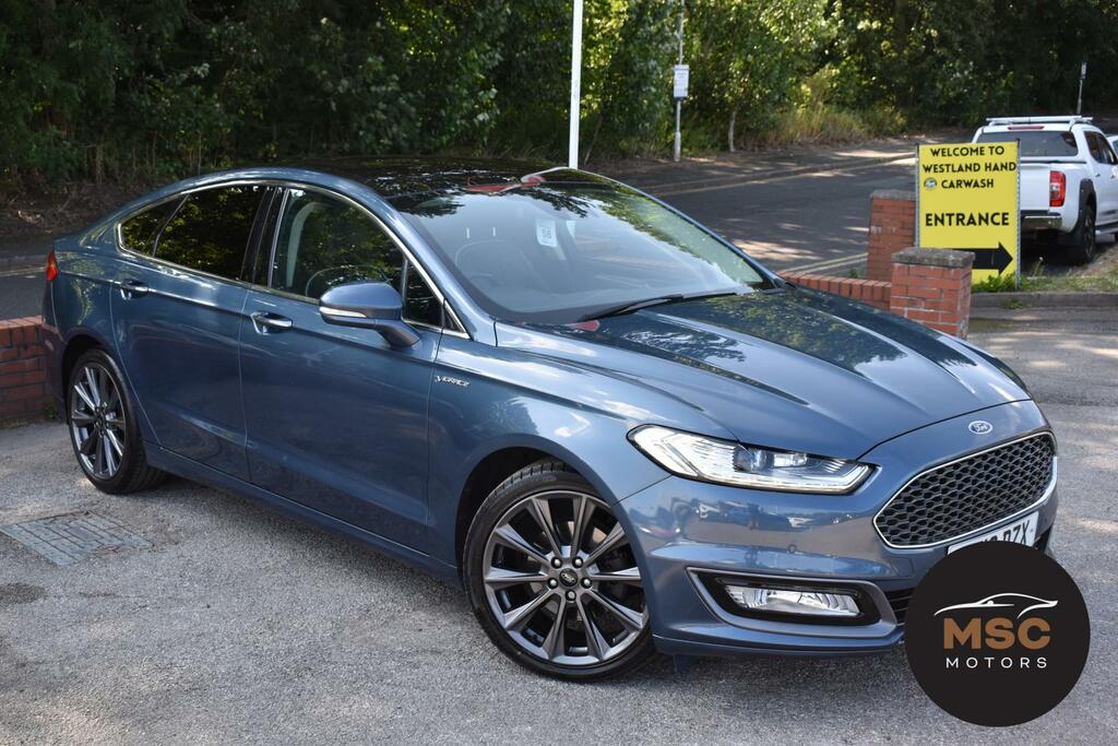 Ford Mondeo Vignale Blue