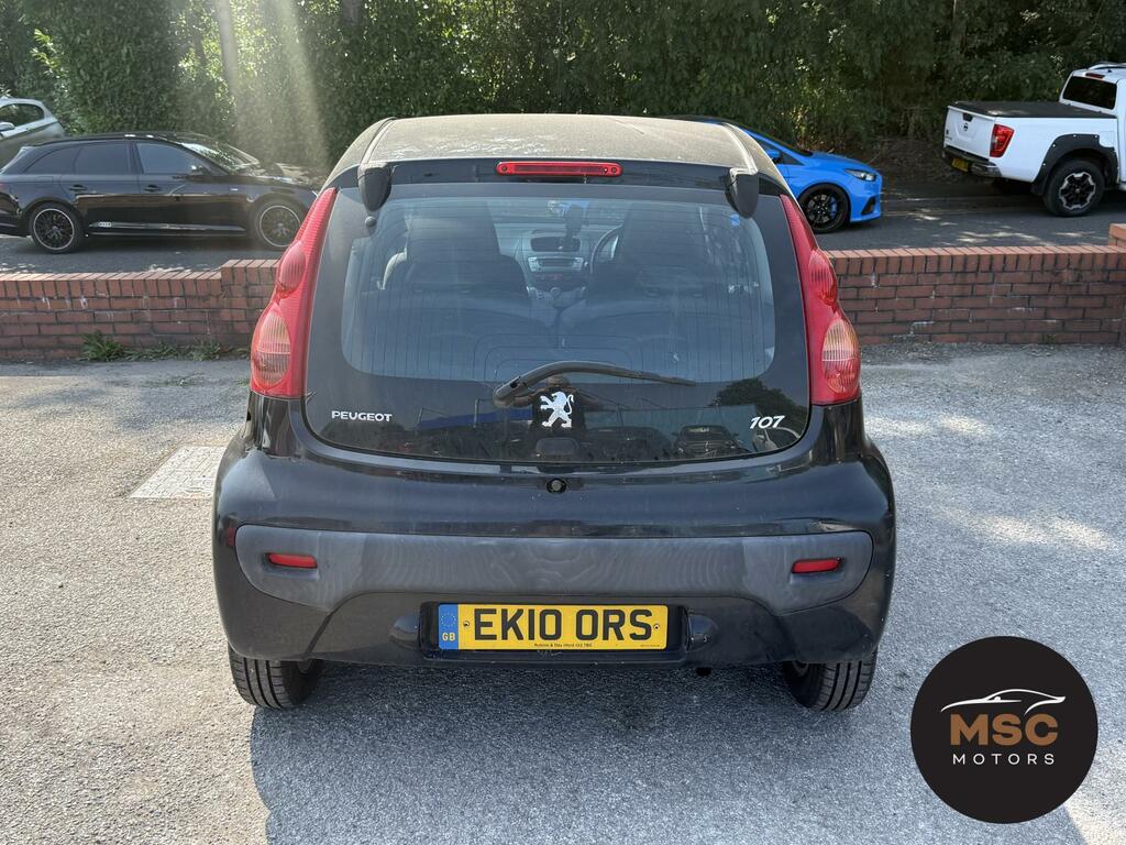 Peugeot 107 Allure Black #4