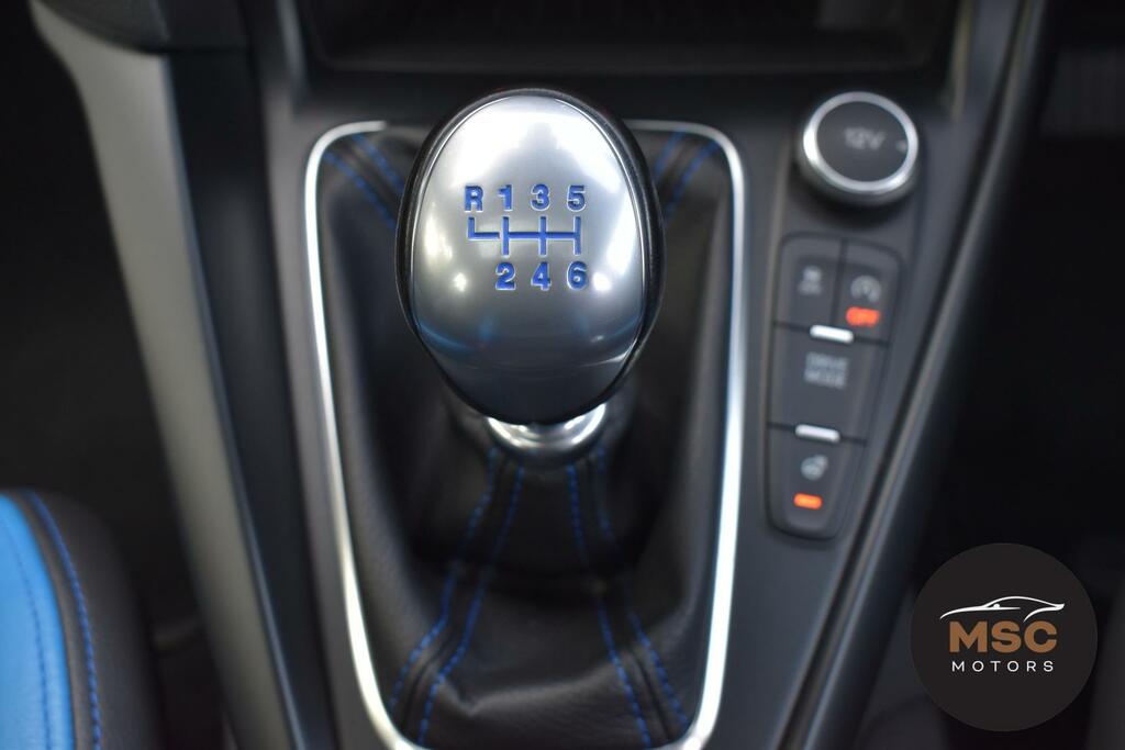 Ford Focus 1.0 Ecoboost 125 St-line Grey #29