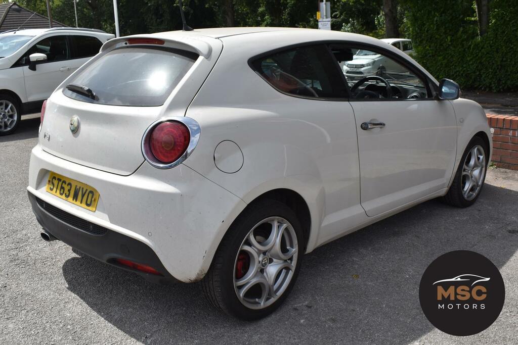 Alfa Romeo MiTo 1.6 Jtdm-2 Distinctive Startstop 120 Bhp White #8