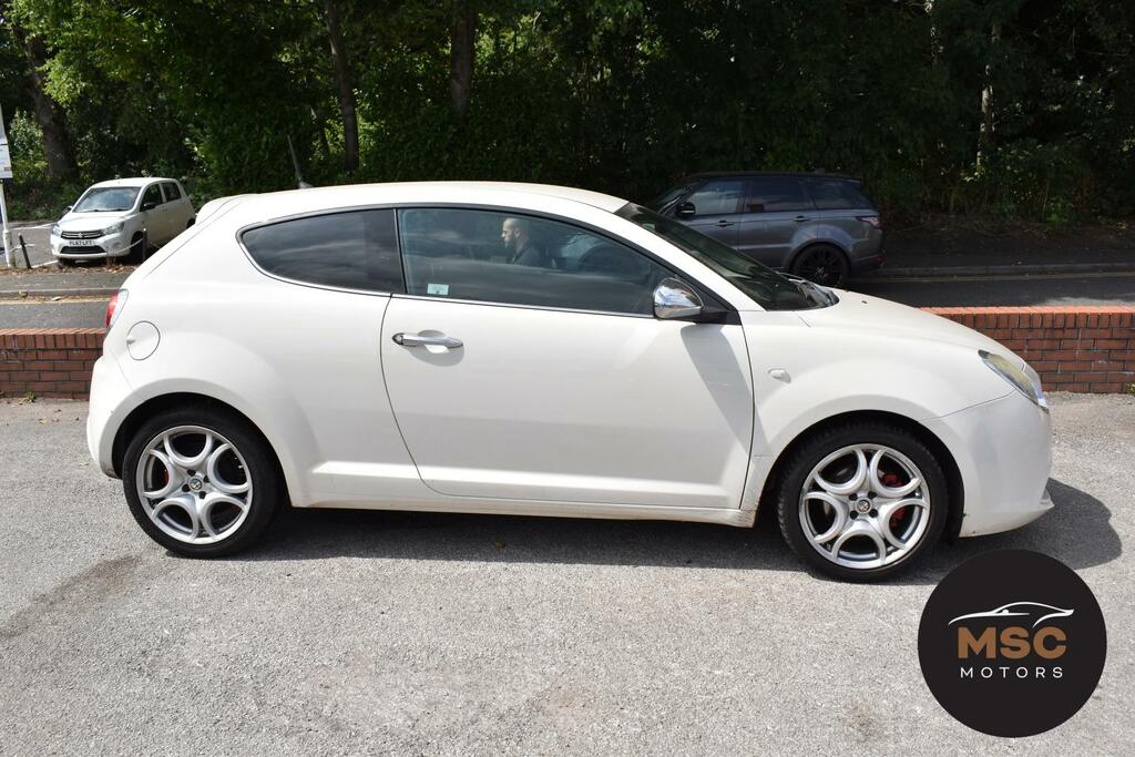 Alfa Romeo MiTo 1.6 Jtdm-2 Distinctive Startstop 120 Bhp White #10