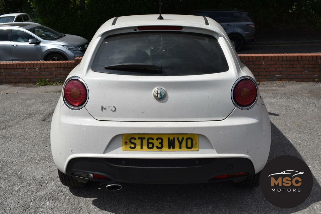 Alfa Romeo MiTo 1.6 Jtdm-2 Distinctive Startstop 120 Bhp White #7