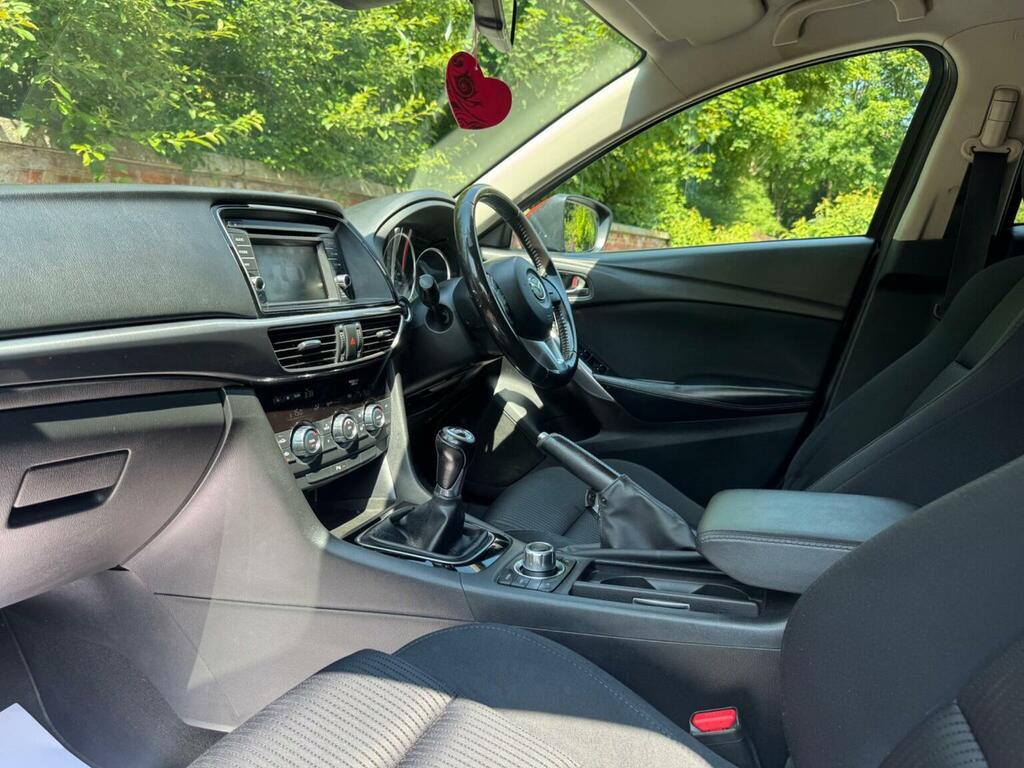 Mazda 6 2.2D Se-l Nav Red #34