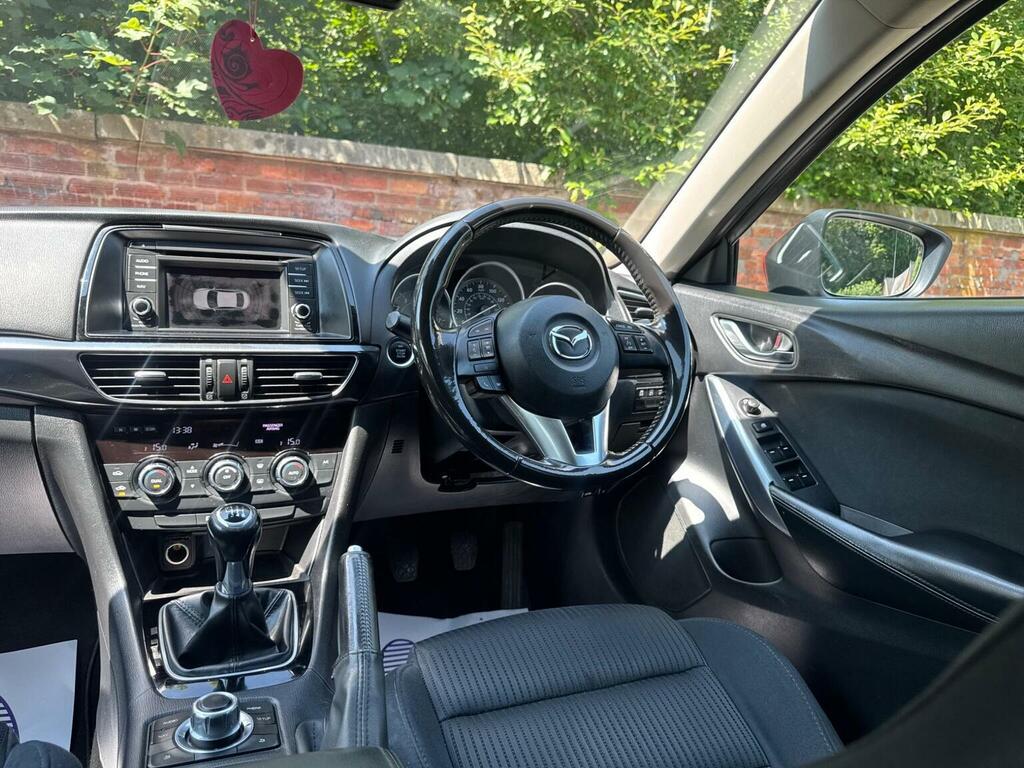 Mazda 6 2.2D Se-l Nav Red #37
