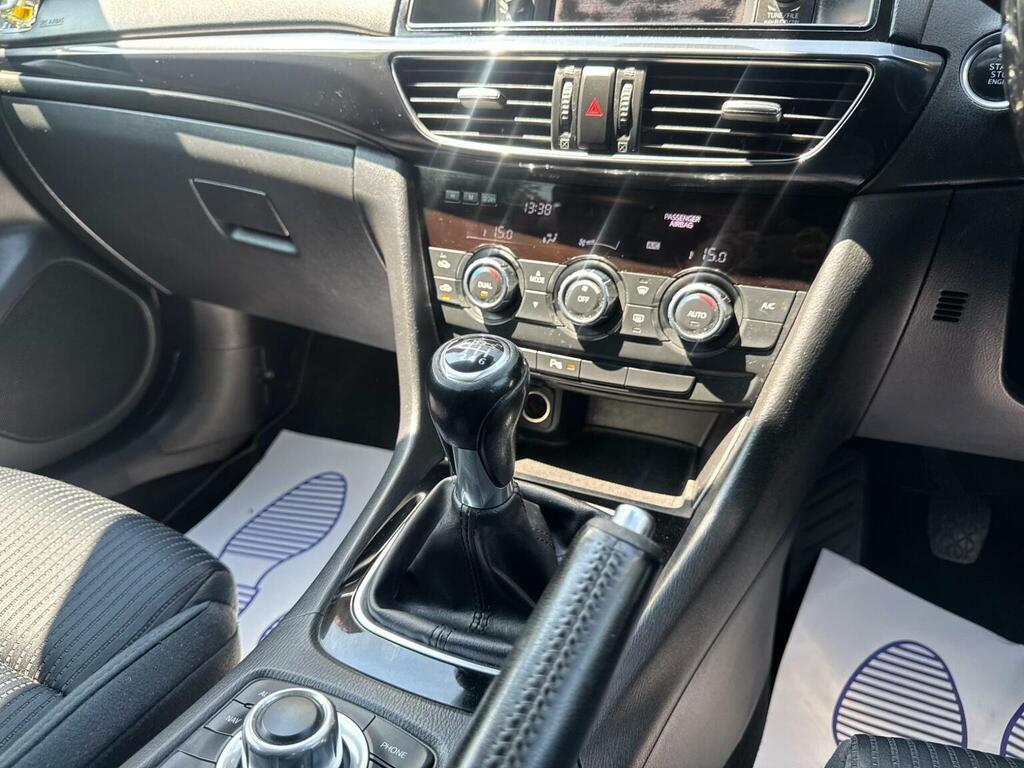 Mazda 6 2.2D Se-l Nav Red #39