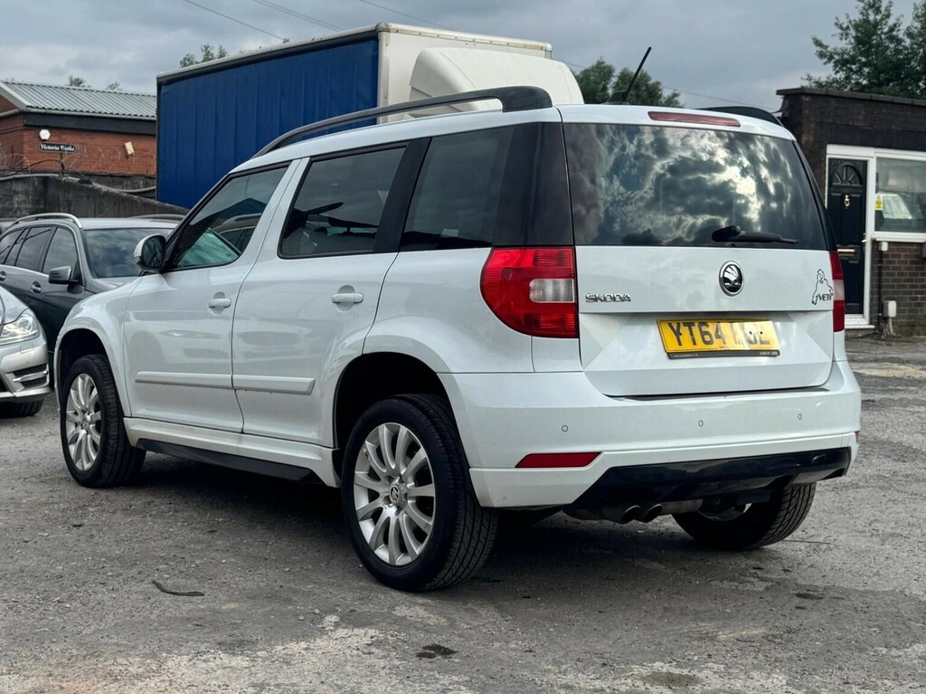 Skoda Yeti 2.0 Tdi Black Edition 4Wd Euro 5 White #2