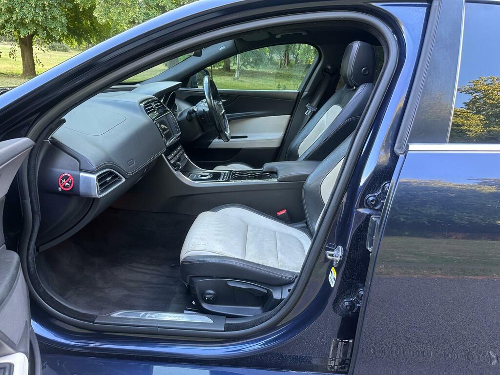 Jaguar XE Saloon 2.0 Gtdi Portfolio Euro 6 Ss 2 Grey #38