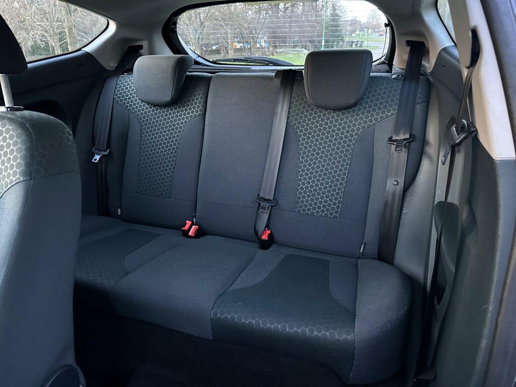 Ford Fiesta 1.4 Zetec Red #49