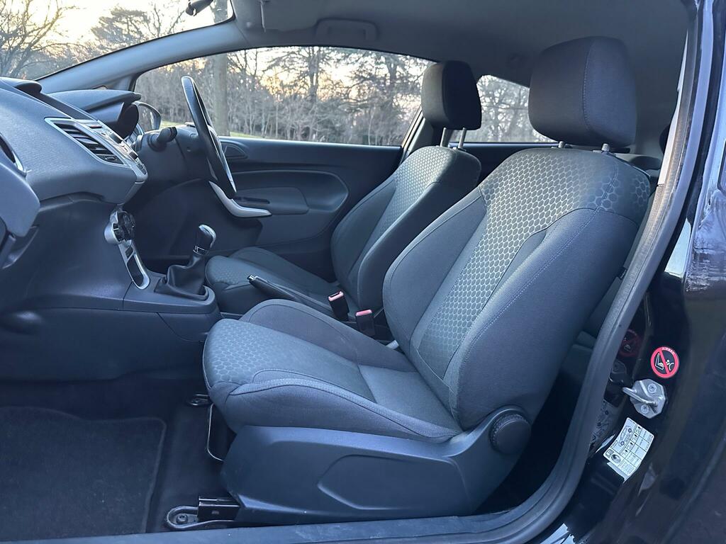 Ford Fiesta 1.4 Zetec Red #46