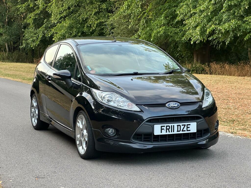 Ford Fiesta Zetec S Black #4